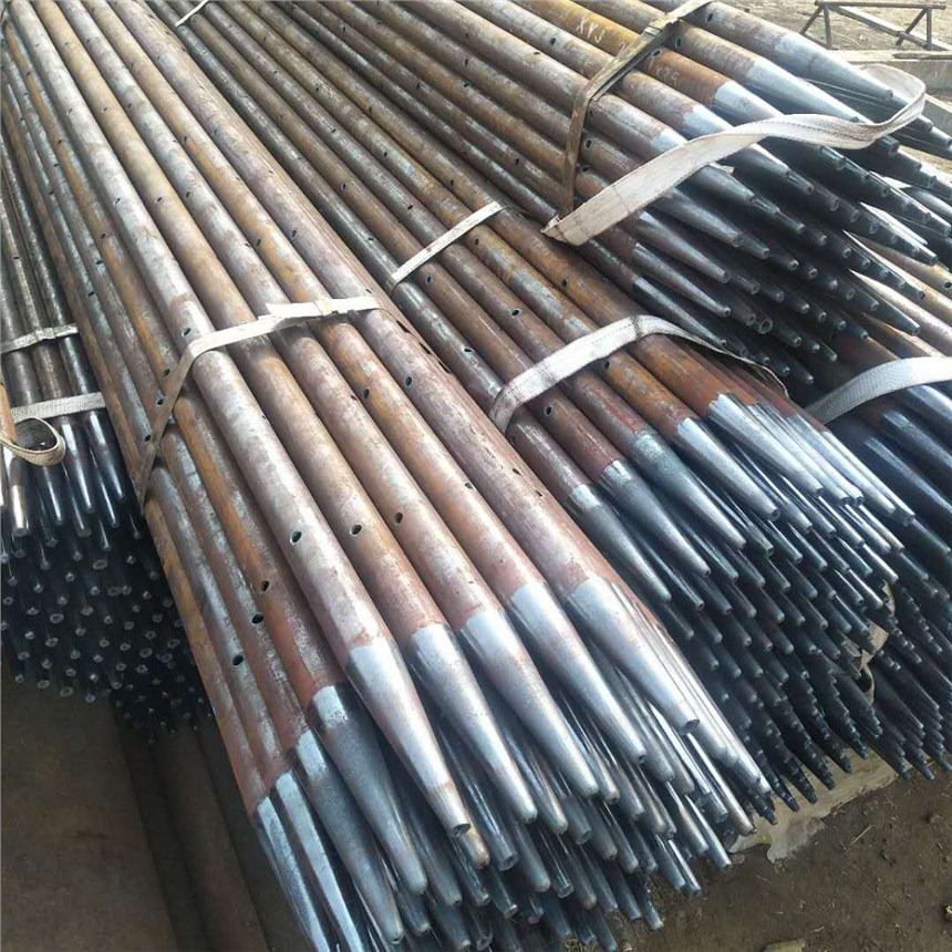潜江诺德金属结构1300吨注浆管发往云南昆明 助力西南基建